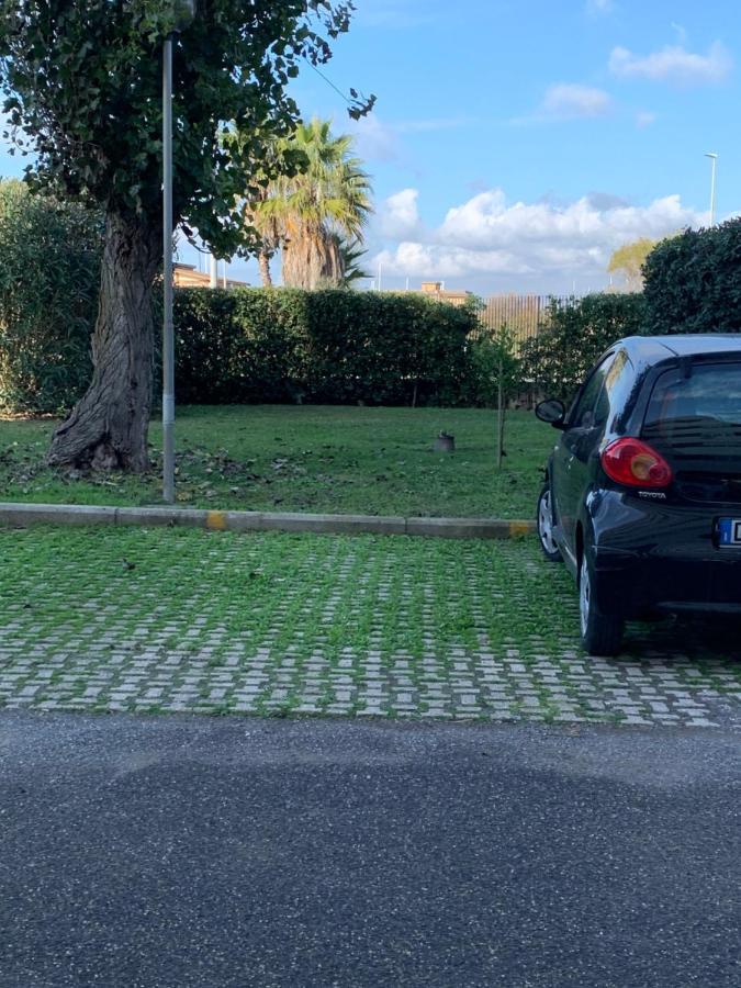 Grande, Vista Mare A 2 Passi Dalla Spiaggia 丽都迪奥斯蒂亚 外观 照片